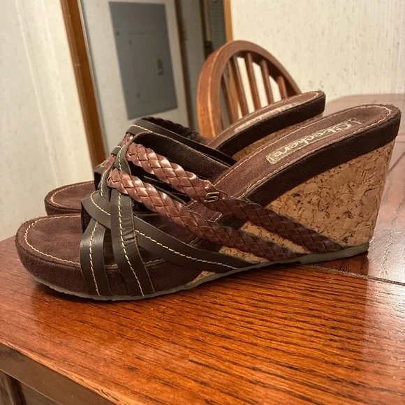 Skechers Leather Cork Wedge Sandals Women’s 10 Chocolate Suede Shoes - Picture 3 of 12